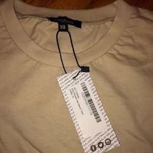 boohoo t-shirt